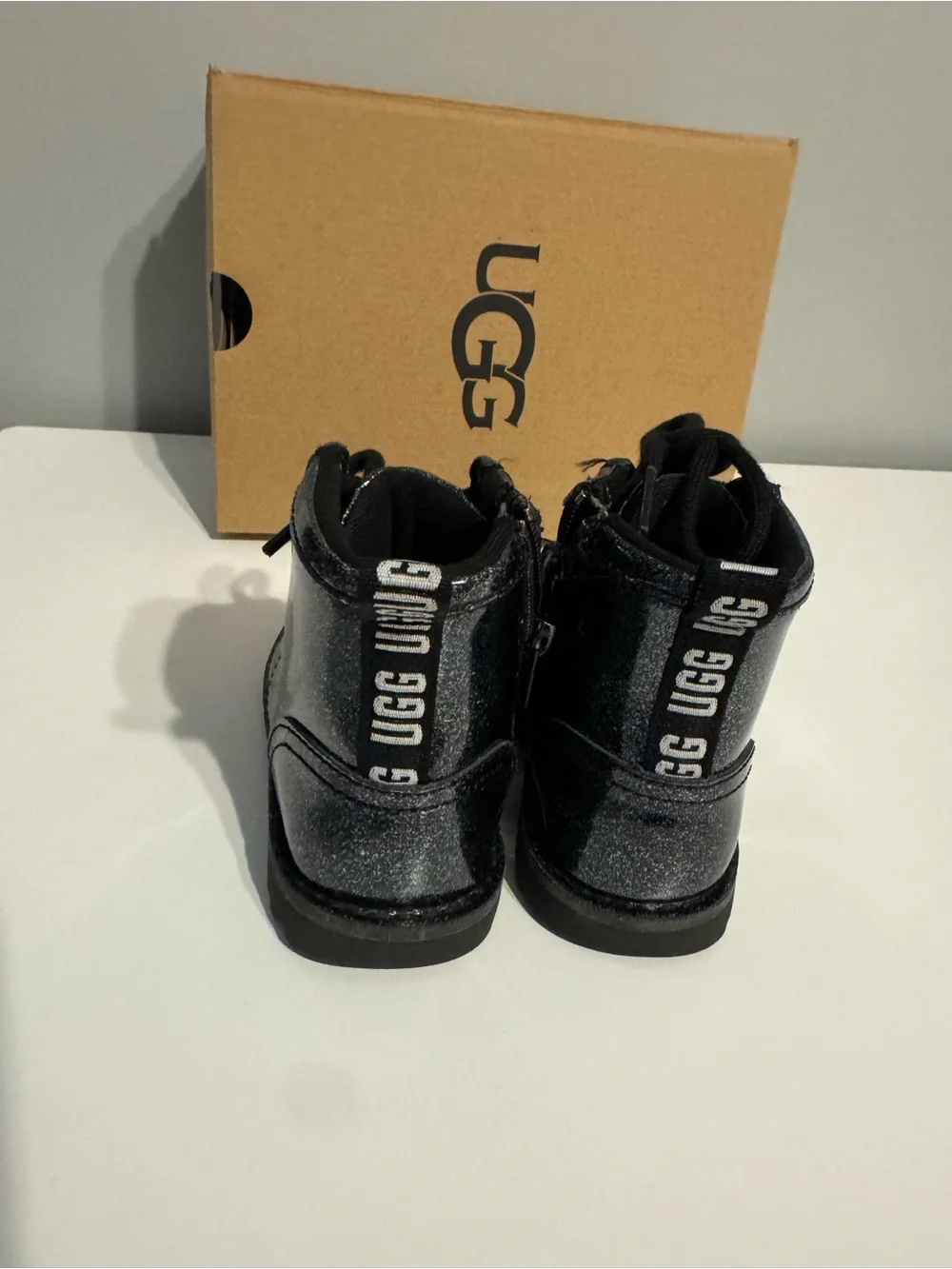 UGG stylish black